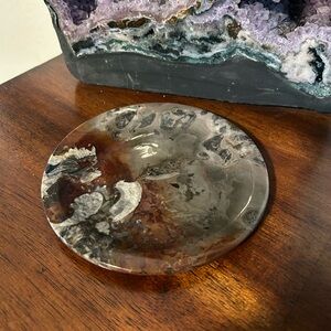Elegant Agate Decorative Plate - Brown and Gray